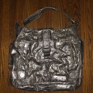 *MATT & NAT* metallic crinkle leather purse